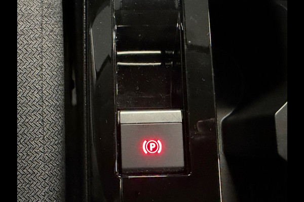 Citroën C4 1.2 PureTech YOU Exclusive AUTOMAAT LANE ASSIST CRUISE CONTROL APPLE CARPLAY