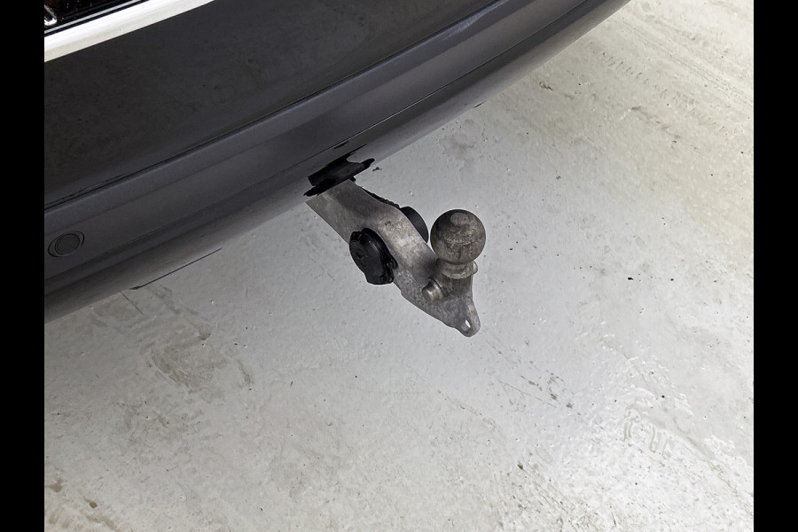 Mercedes-Benz GLE 400 e 4MATIC AMG Plug-In Hybride AMG Line | Night Pakket | Panorama Schuif-Kanteldak | Trekhaak | Alarm Klasse 3 | AC en DC Laden | Magic Vision Control. Inclusief 24 maanden MB Certified garantie voor Europa.