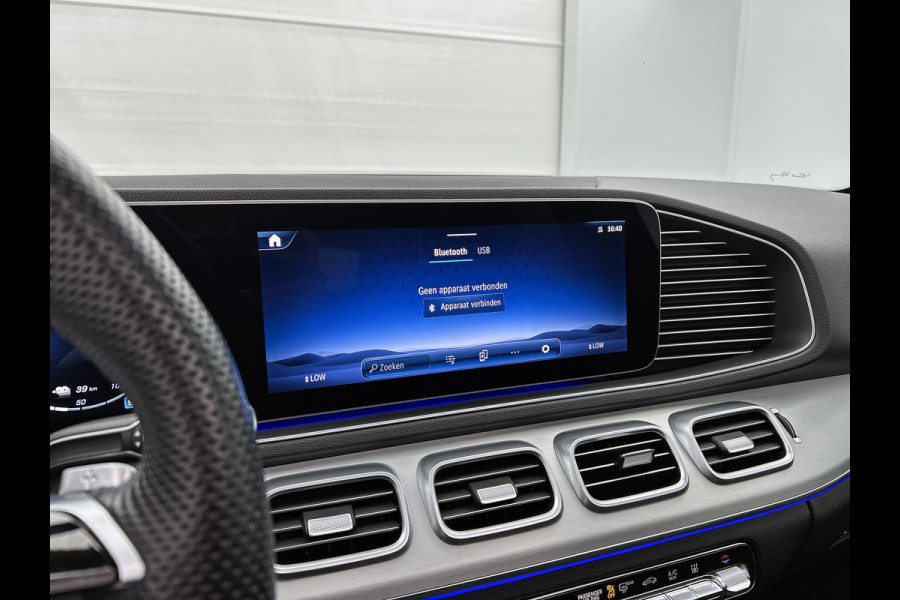 Mercedes-Benz GLE 400 e 4MATIC AMG Plug-In Hybride AMG Line | Night Pakket | Panorama Schuif-Kanteldak | Trekhaak | Alarm Klasse 3 | AC en DC Laden | Magic Vision Control. Inclusief 24 maanden MB Certified garantie voor Europa.