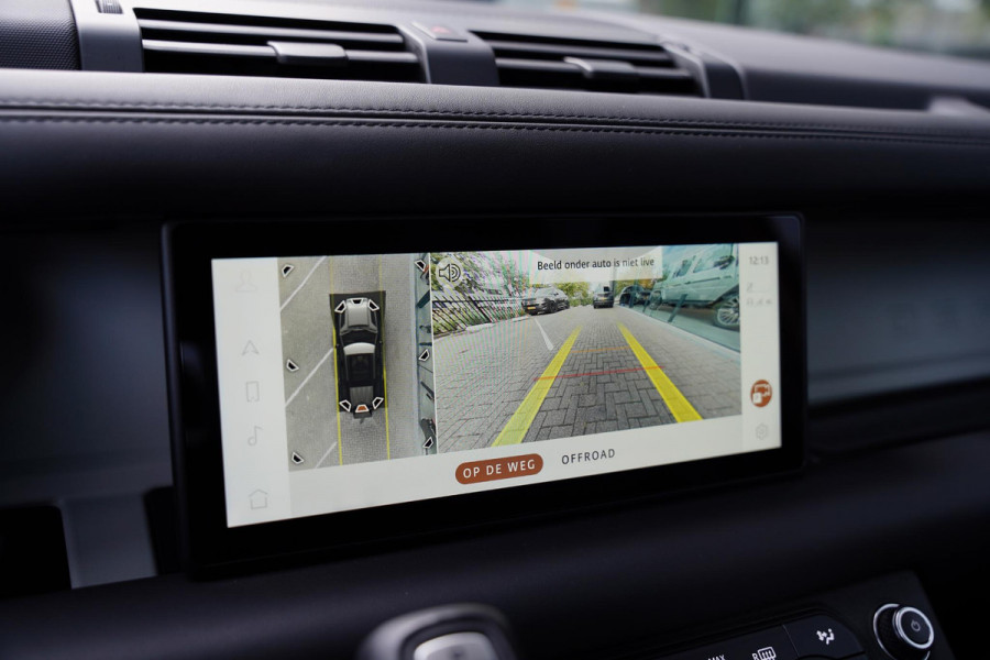 Land Rover Defender 110 P 400 E HSE 6 Persoons Panoramaroof Side Steps