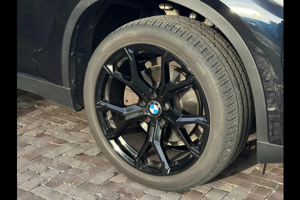 BMW X5 xDrive30d Panoramadak Cruise Clima Leer Stoelverw. 20''LM Trekhaak Grijskenteken BMW X5 xDrive30d Panoramadak Cruise Clima Leer Stoelverw. 20''LM Trekhaak Grijskenteken