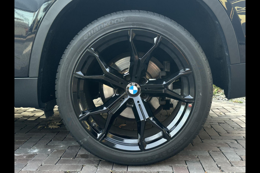 BMW X5 xDrive30d Panoramadak Cruise Clima Leer Stoelverw. 20''LM Trekhaak Grijskenteken BMW X5 xDrive30d Panoramadak Cruise Clima Leer Stoelverw. 20''LM Trekhaak Grijskenteken
