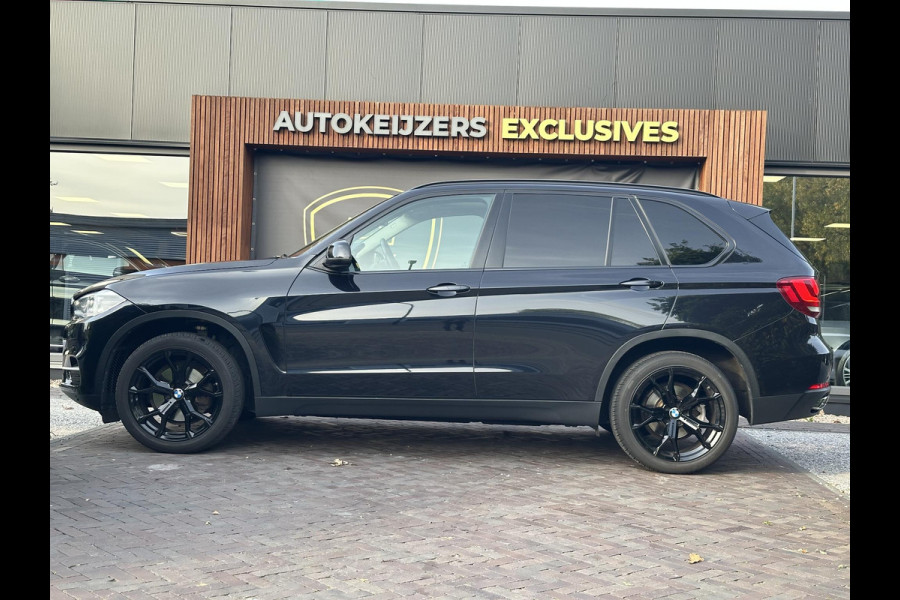 BMW X5 xDrive30d Panoramadak Cruise Clima Leer Stoelverw. 20''LM Trekhaak Grijskenteken BMW X5 xDrive30d Panoramadak Cruise Clima Leer Stoelverw. 20''LM Trekhaak Grijskenteken