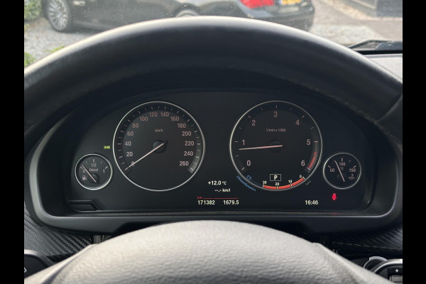 BMW X5 xDrive30d Panoramadak Cruise Clima Leer Stoelverw. 20''LM Trekhaak Grijskenteken BMW X5 xDrive30d Panoramadak Cruise Clima Leer Stoelverw. 20''LM Trekhaak Grijskenteken