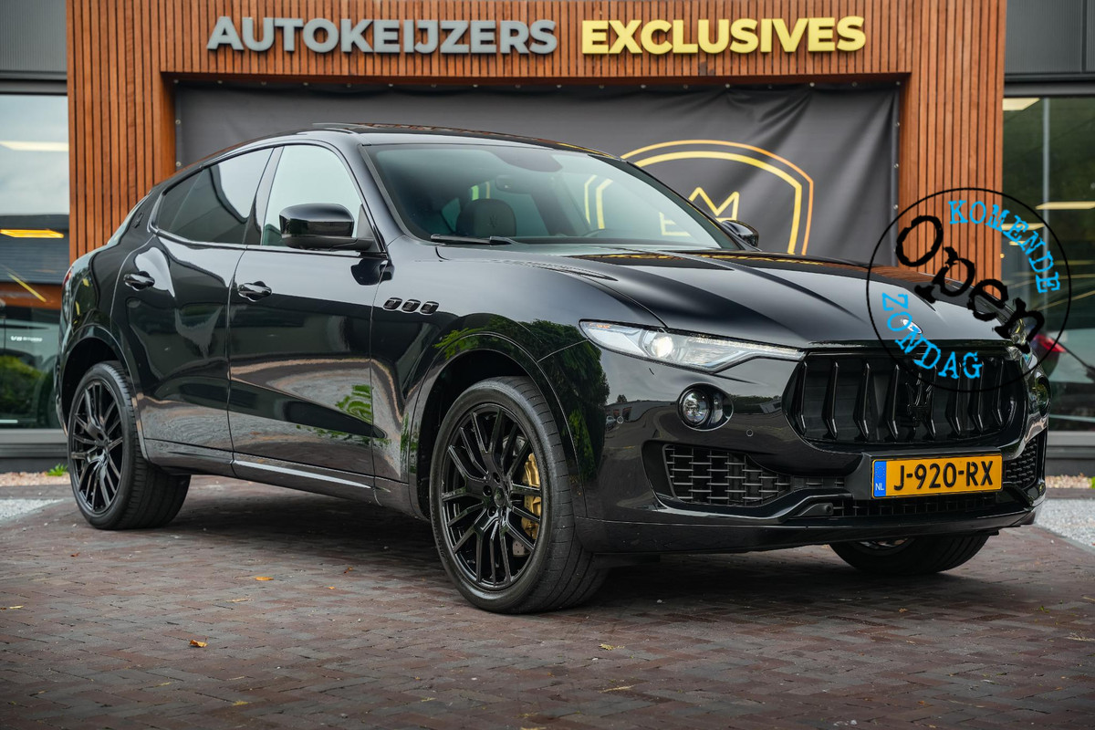 Maserati Levante 3.0 V6 S AWD SQ4 Gold ed. Panoramadak 21"LM Navigatie Stoelverw. 430PK
