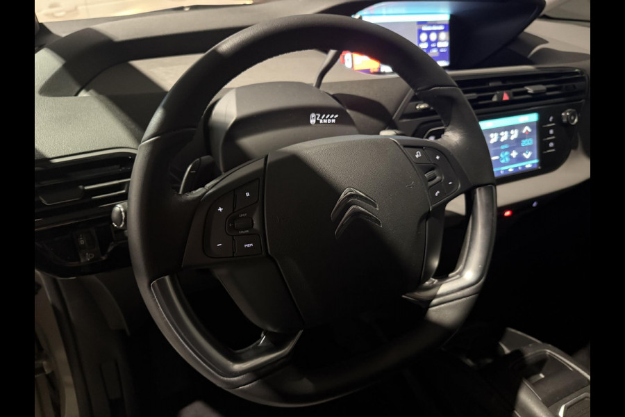 Citroën C4 Spacetourer 1.2 PureTech | Automaat | Camera | Carplay | Dodehoek