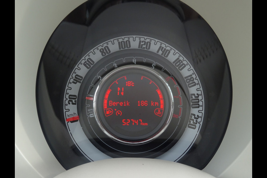 Fiat 500 1.2 * PANORAMADAK * NAVI * GOED ONDERH. !! Fiat 500 1.2 * PANORAMADAK * NAVI * GOED ONDERH. !!