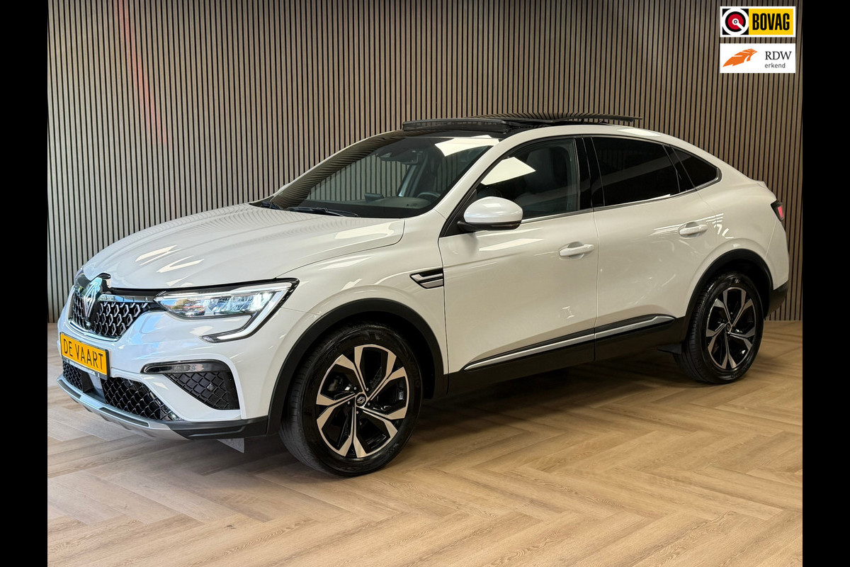 Renault Arkana 1.3 TCe AUT. 140 PK SCHUIFDAK NAVIGATIE CAMERA START/STOP AIRCO CRUISE PDC USB AUX Renault Arkana 1.3 TCe AUT. 140 PK SCHUIFDAK NAVIGATIE CAMERA START/STOP AIRCO CRUISE PDC USB AUX