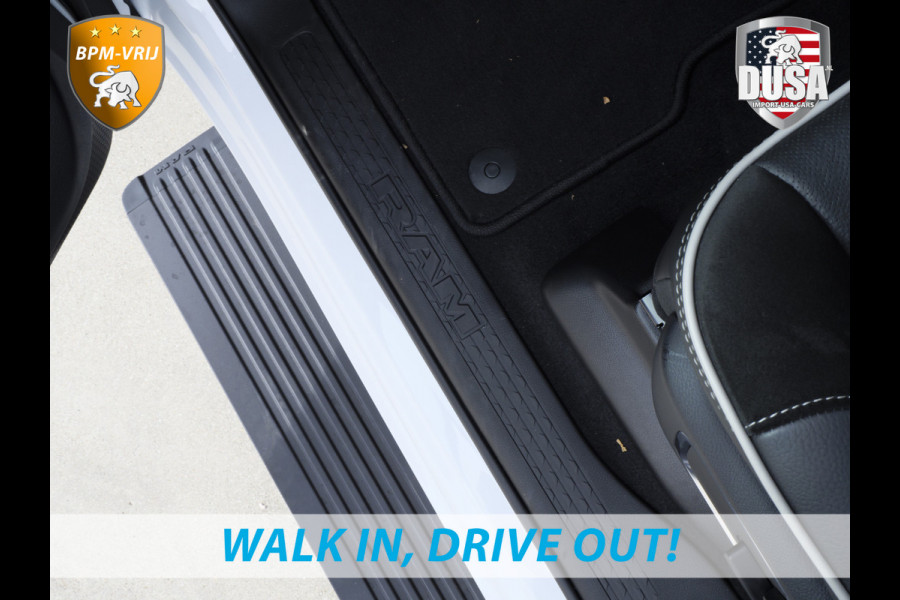 Dodge Ram 1500 | Laramie | Night Edition | 3.0L I6 Hurricane | Crew Cab | 4X4 | BPM VRIJ | Niveau regeling | Passenger Display | Getoonde accessoires zijn verkrijgbaar tegen meerprijs