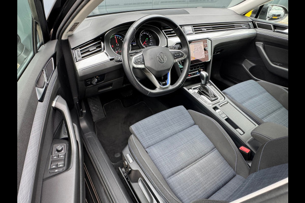 Volkswagen Passat Variant 1.4 TSI PHEV GTE * Trekhaak * Matrix Led * Travel Assist *
