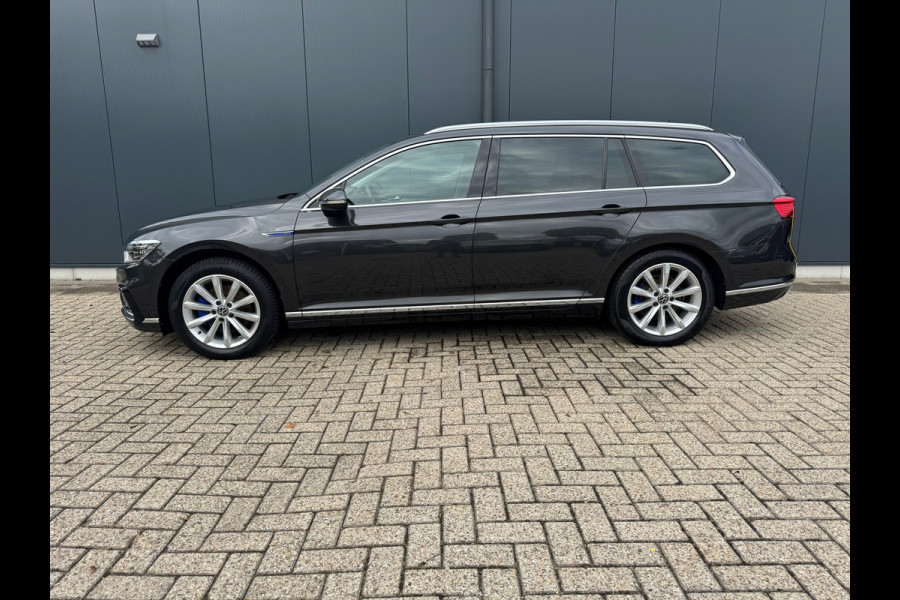 Volkswagen Passat Variant 1.4 TSI PHEV GTE * Trekhaak * Matrix Led * Travel Assist *