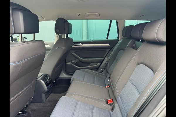 Volkswagen Passat Variant 1.4 TSI PHEV GTE * Trekhaak * Matrix Led * Travel Assist *