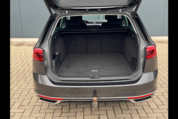 Volkswagen Passat Variant 1.4 TSI PHEV GTE * Trekhaak * Matrix Led * Travel Assist *