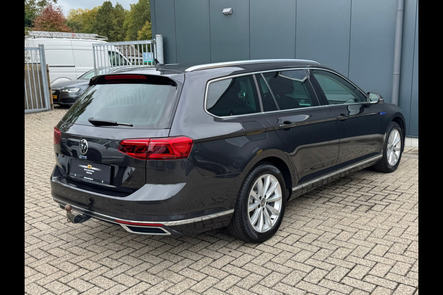 Volkswagen Passat Variant 1.4 TSI PHEV GTE * Trekhaak * Matrix Led * Travel Assist *
