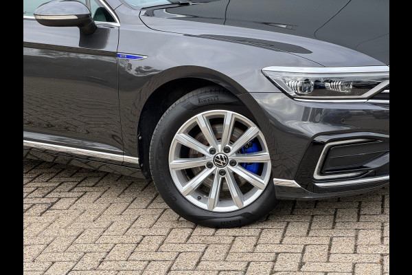 Volkswagen Passat Variant 1.4 TSI PHEV GTE * Trekhaak * Matrix Led * Travel Assist *