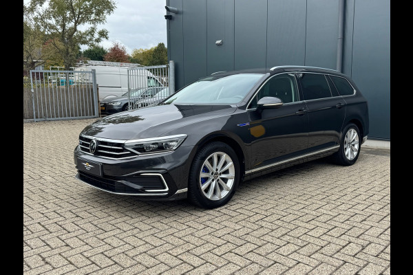 Volkswagen Passat Variant 1.4 TSI PHEV GTE * Trekhaak * Matrix Led * Travel Assist *