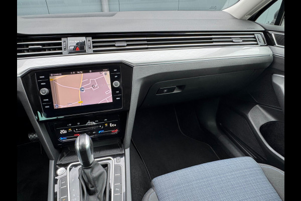 Volkswagen Passat Variant 1.4 TSI PHEV GTE * Trekhaak * Matrix Led * Travel Assist *