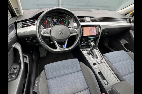 Volkswagen Passat Variant 1.4 TSI PHEV GTE * Trekhaak * Matrix Led * Travel Assist *