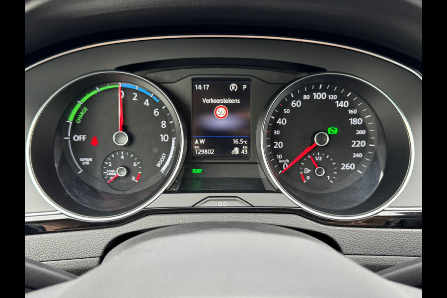 Volkswagen Passat Variant 1.4 TSI PHEV GTE * Trekhaak * Matrix Led * Travel Assist *