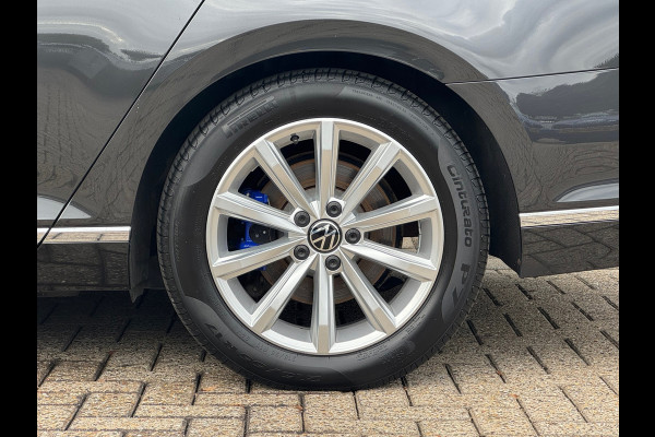 Volkswagen Passat Variant 1.4 TSI PHEV GTE * Trekhaak * Matrix Led * Travel Assist *