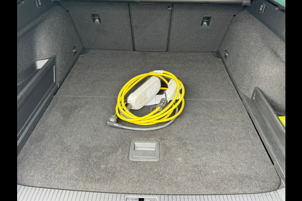 Volkswagen Passat Variant 1.4 TSI PHEV GTE * Trekhaak * Matrix Led * Travel Assist *