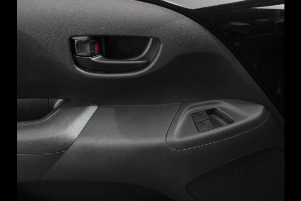 Citroën C1 1.0 VTi Feel | Airco | Bluetooth | Stuurbediening | Led | Electrisch pakket | 5-drs Citroën C1 1.0 VTi Feel | Airco | Bluetooth | Stuurbediening | Led | Electrisch pakket | 5-drs