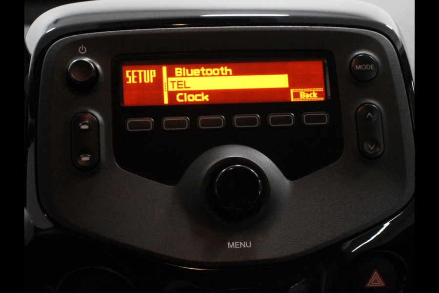 Citroën C1 1.0 VTi Feel | Airco | Bluetooth | Stuurbediening | Led | Electrisch pakket | 5-drs Citroën C1 1.0 VTi Feel | Airco | Bluetooth | Stuurbediening | Led | Electrisch pakket | 5-drs