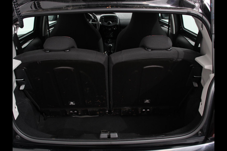 Citroën C1 1.0 VTi Feel | Airco | Bluetooth | Stuurbediening | Led | Electrisch pakket | 5-drs Citroën C1 1.0 VTi Feel | Airco | Bluetooth | Stuurbediening | Led | Electrisch pakket | 5-drs