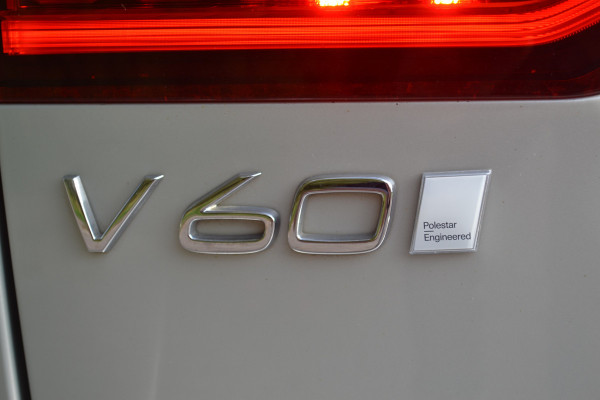 Volvo V60 Cross Country 2.0 T5 AWD Pro Polestar Engineered NW STAAT Volvo V60 Cross Country 2.0 T5 AWD Pro Polestar Engineered NW STAAT