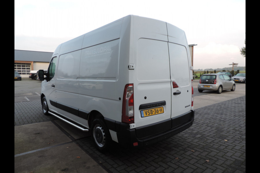 Renault Master T33 2.3 dCi 150 L2H2 Energy