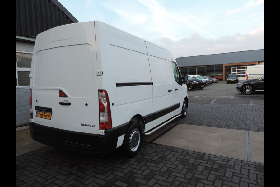 Renault Master T33 2.3 dCi 150 L2H2 Energy