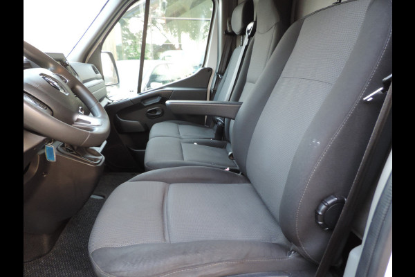 Renault Master T33 2.3 dCi 150 L2H2 Energy