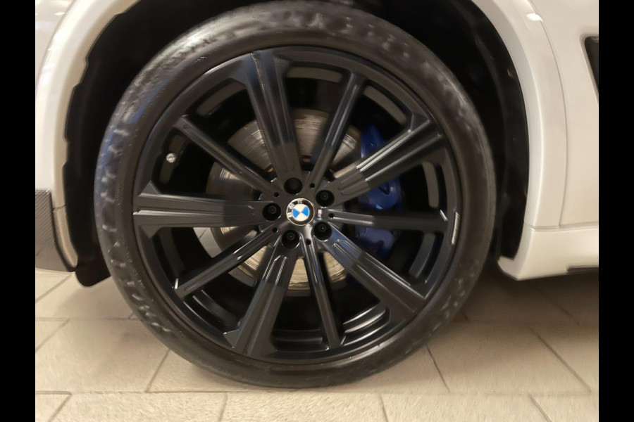 BMW X5 XDrive45e High Executive M PAKKET M PERFORMANCE CARBON AIRCO NAVI CRUISE BT STOELVERW LUCHTV 22INCH CAMERA NIEUWSTAAT BMW X5 XDrive45e High Executive M PAKKET M PERFORMANCE CARBON AIRCO NAVI CRUISE BT STOELVERW LUCHTV 22INCH CAMERA NIEUWSTAAT