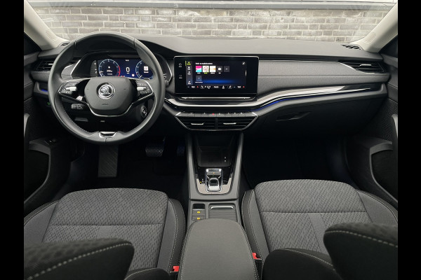 Škoda Octavia Combi 1.5 e-TSI Business Edition | Elek. Trekhaak | Virtual Cockpit | Carplay | LED | Navi Škoda Octavia Combi 1.5 e-TSI Business Edition | Elek. Trekhaak | Virtual Cockpit | Carplay | LED | Navi