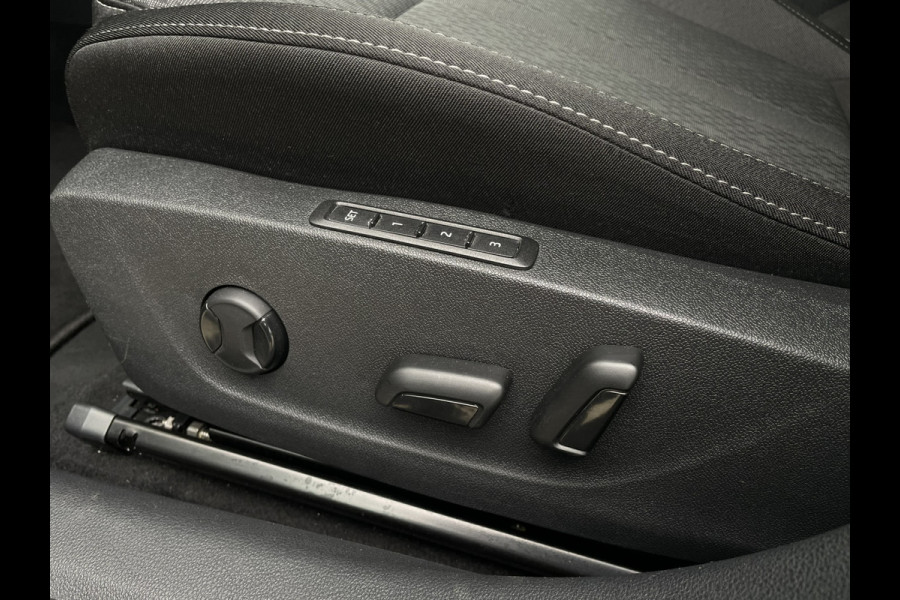 Škoda Octavia Combi 1.5 e-TSI Business Edition | Elek. Trekhaak | Virtual Cockpit | Carplay | LED | Navi Škoda Octavia Combi 1.5 e-TSI Business Edition | Elek. Trekhaak | Virtual Cockpit | Carplay | LED | Navi