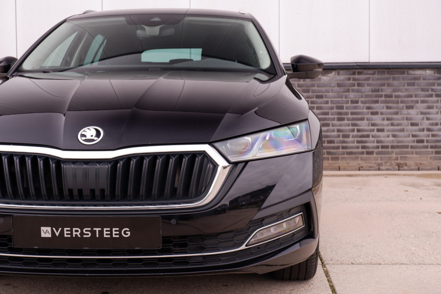 Škoda Octavia Combi 1.5 e-TSI Business Edition | Elek. Trekhaak | Virtual Cockpit | Carplay | LED | Navi Škoda Octavia Combi 1.5 e-TSI Business Edition | Elek. Trekhaak | Virtual Cockpit | Carplay | LED | Navi