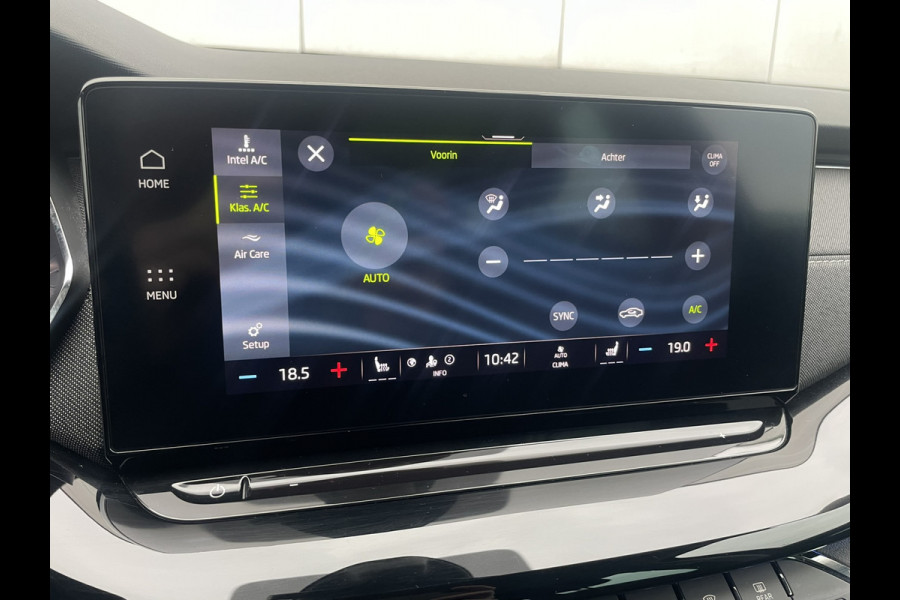 Škoda Octavia Combi 1.5 e-TSI Business Edition | Elek. Trekhaak | Virtual Cockpit | Carplay | LED | Navi Škoda Octavia Combi 1.5 e-TSI Business Edition | Elek. Trekhaak | Virtual Cockpit | Carplay | LED | Navi