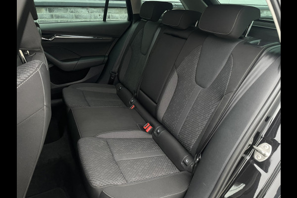 Škoda Octavia Combi 1.5 e-TSI Business Edition | Elek. Trekhaak | Virtual Cockpit | Carplay | LED | Navi Škoda Octavia Combi 1.5 e-TSI Business Edition | Elek. Trekhaak | Virtual Cockpit | Carplay | LED | Navi