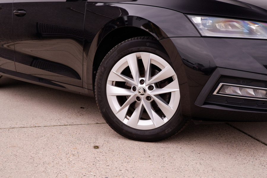 Škoda Octavia Combi 1.5 e-TSI Business Edition | Elek. Trekhaak | Virtual Cockpit | Carplay | LED | Navi Škoda Octavia Combi 1.5 e-TSI Business Edition | Elek. Trekhaak | Virtual Cockpit | Carplay | LED | Navi