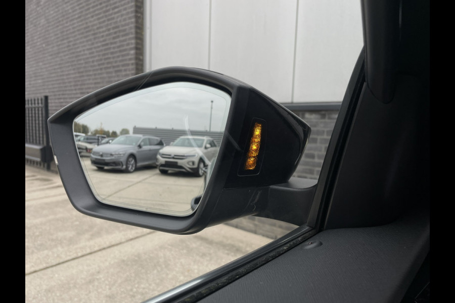 Škoda Octavia Combi 1.5 e-TSI Business Edition | Elek. Trekhaak | Virtual Cockpit | Carplay | LED | Navi Škoda Octavia Combi 1.5 e-TSI Business Edition | Elek. Trekhaak | Virtual Cockpit | Carplay | LED | Navi