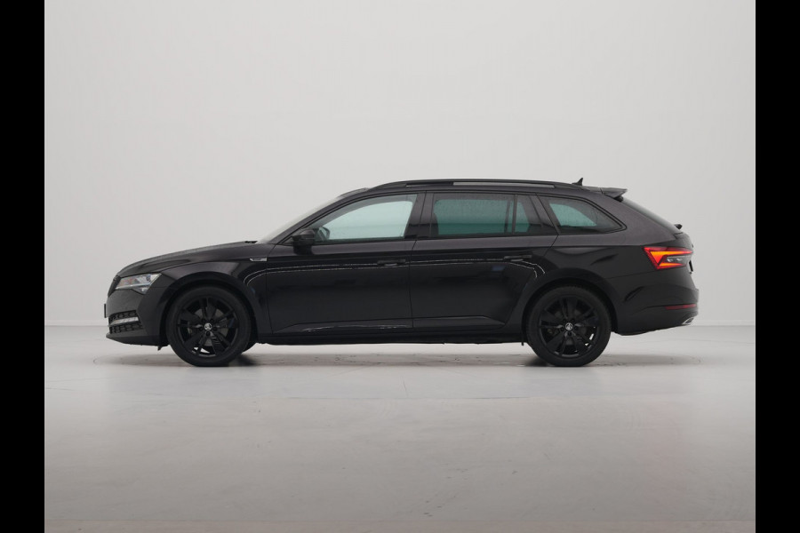 Škoda Superb Combi 1.4 TSI iV 204pk Sportline Business Panorama Trekhaak Navigatie Dode hoek ass. 86 Škoda Superb Combi 1.4 TSI iV 204pk Sportline Business Panorama Trekhaak Navigatie Dode hoek ass. 86