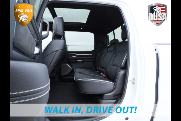 Dodge Ram | 1500 | Laramie | Premium Night | 3.0L I6 Hurricane | Crew Cab | 4X4 | Niveau regeling | 14,4-inch Touchscreen | BPM-VRIJ | Getoonde accessoires zijn verkrijgbaar tegen meerprijs Dodge Ram | 1500 | Laramie | Premium Night | 3.0L I6 Hurricane | Crew Cab | 4X4 | Niveau regeling | 14,4-inch Touchscreen | BPM-VRIJ | Getoonde accessoires zijn verkrijgbaar tegen meerprijs
