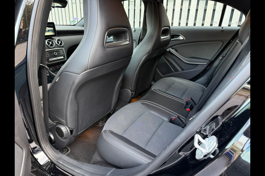 Mercedes-Benz A-Klasse 180 Business Solution - Camera - Airco - Cruise