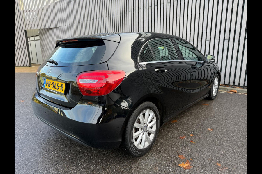 Mercedes-Benz A-Klasse 180 Business Solution - Camera - Airco - Cruise
