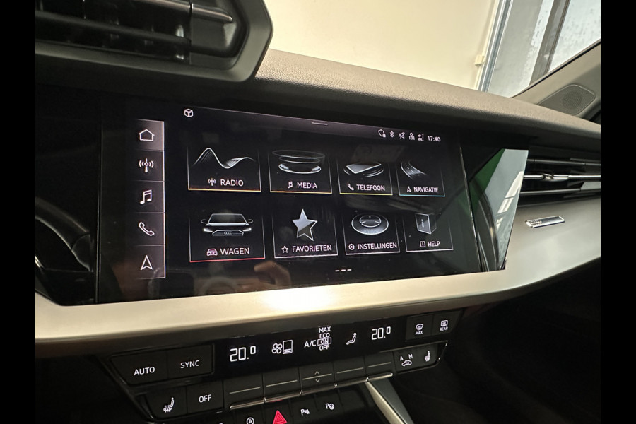 Audi A3 Sportback 35 TFSI S edition S-line Full-led Navigatie CruiseControl 18LMV Audi A3 Sportback 35 TFSI S edition S-line Full-led Navigatie CruiseControl 18LMV