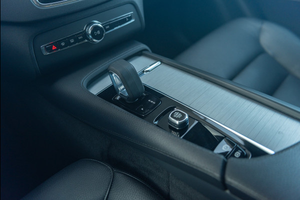 Volvo XC90 T8 Aut. LongRange Inscription Leder Parkeercamera Standkachel 455pk