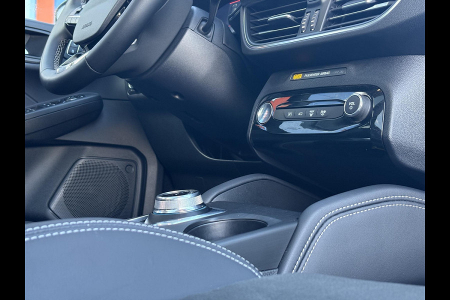 Ford Kuga 2.5 FHEV Active X 190pk | 4WD | 2.100kg Trekgewicht | Driver Assistance Pack | Technology Pack | Winterpack | Panoramadak | All Weather Banden | Geen stekker nodig