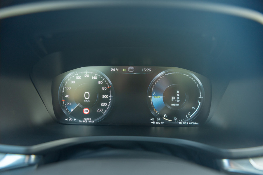 Volvo V60 T6 Aut. Plug-In Hybrid R-Design Leder Panoramadak 340pk