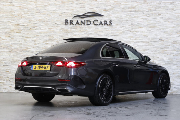 Mercedes-Benz E-Klasse 300 e AMG Line | SUPERSCREEN | PANO | MEMORY | SOFTCLOSE | VOL OPTIES | NL AUTO! | DEALER OH | Mercedes-Benz E-Klasse 300 e AMG Line | SUPERSCREEN | PANO | MEMORY | SOFTCLOSE | VOL OPTIES | NL AUTO! | DEALER OH |