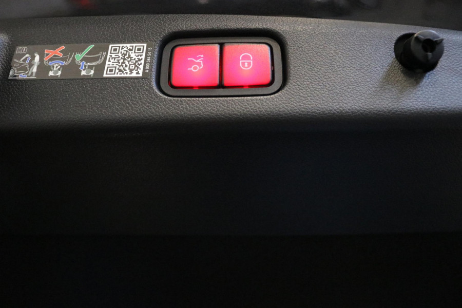 Mercedes-Benz E-Klasse 300 e AMG Line | SUPERSCREEN | PANO | MEMORY | SOFTCLOSE | VOL OPTIES | NL AUTO! | DEALER OH | Mercedes-Benz E-Klasse 300 e AMG Line | SUPERSCREEN | PANO | MEMORY | SOFTCLOSE | VOL OPTIES | NL AUTO! | DEALER OH |